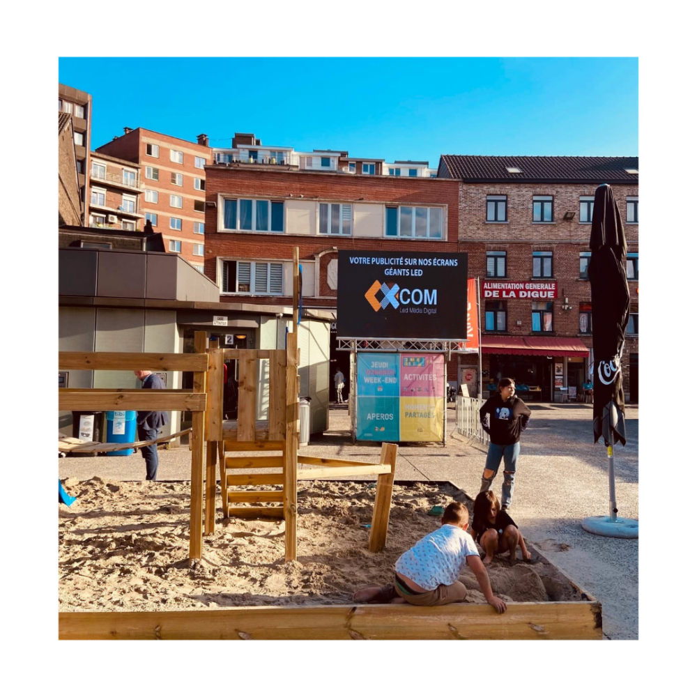 Bâches et écran - Quartier d'été